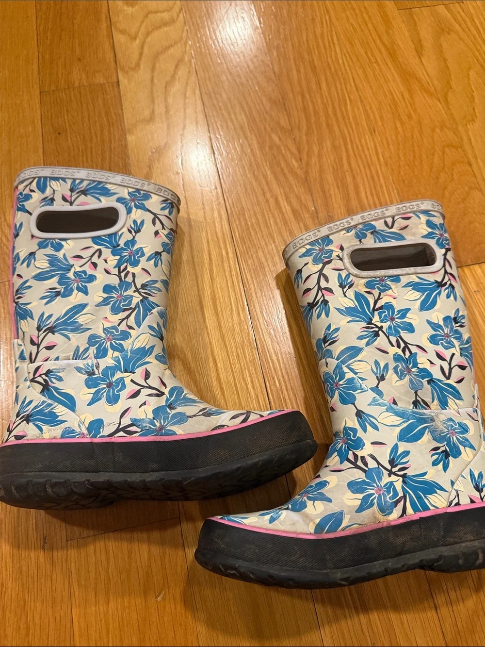 Bogs girls rain boots  size 12.